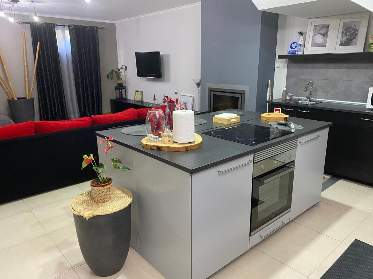 Апартаменты Alojamento House 66 Понта-Делгада Экстерьер фото