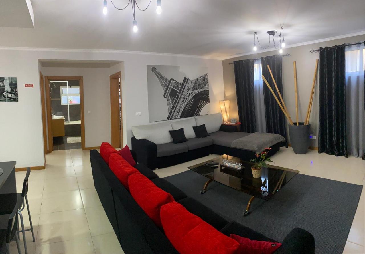 Апартаменты Alojamento House 66 Понта-Делгада Экстерьер фото
